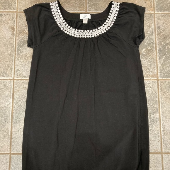 LOFT Dresses & Skirts - Ann Taylor LOFT Black and White Short-Sleeve Dress